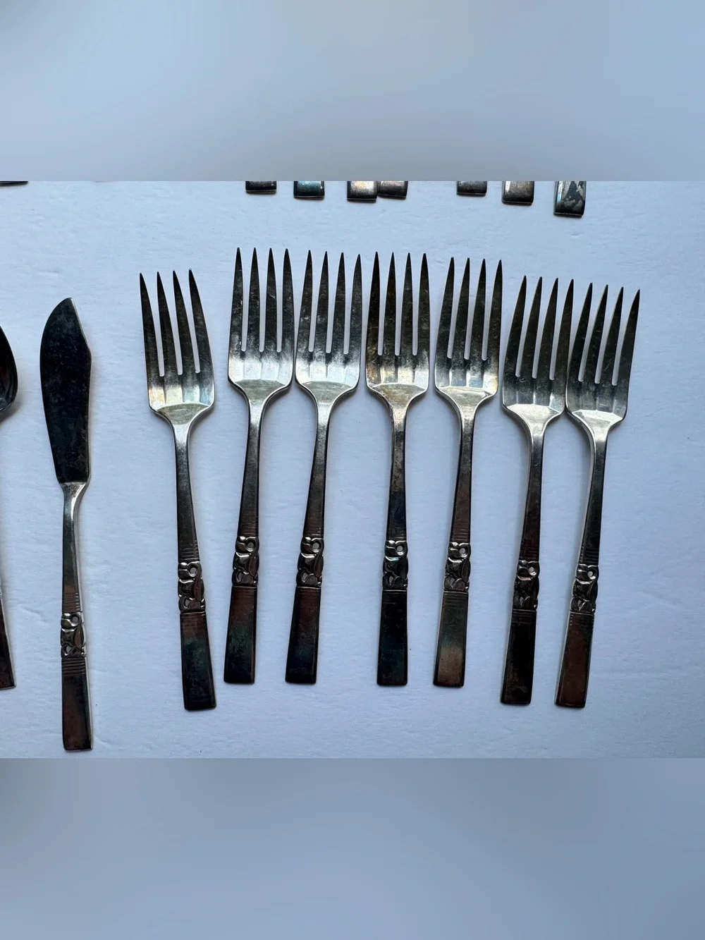 Morning Star By Oneida Community Silver Plated 49 Pieces Forks Spoons Vintage